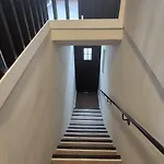 Apartman Sleek Modern Design - 2 Bed In Donegal Town