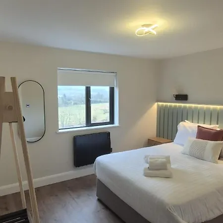公寓 Sleek Modern Design - 2 Bed In 多尼戈尔