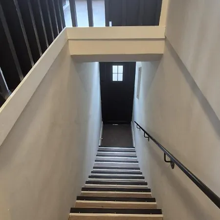 Διαμέρισμα Sleek Modern Design - 2 Bed In Ντόνεγκαλ