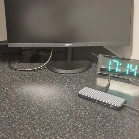 Sleek Modern Design - 2 Bed In