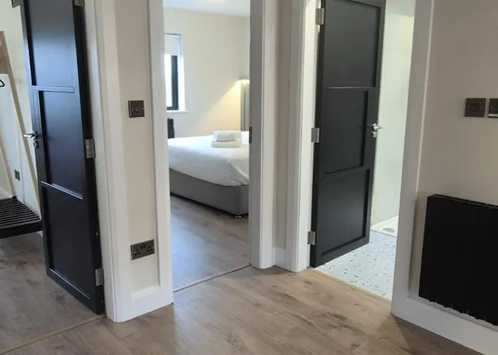 Sleek Modern Design - 2 Bed In Διαμέρισμα